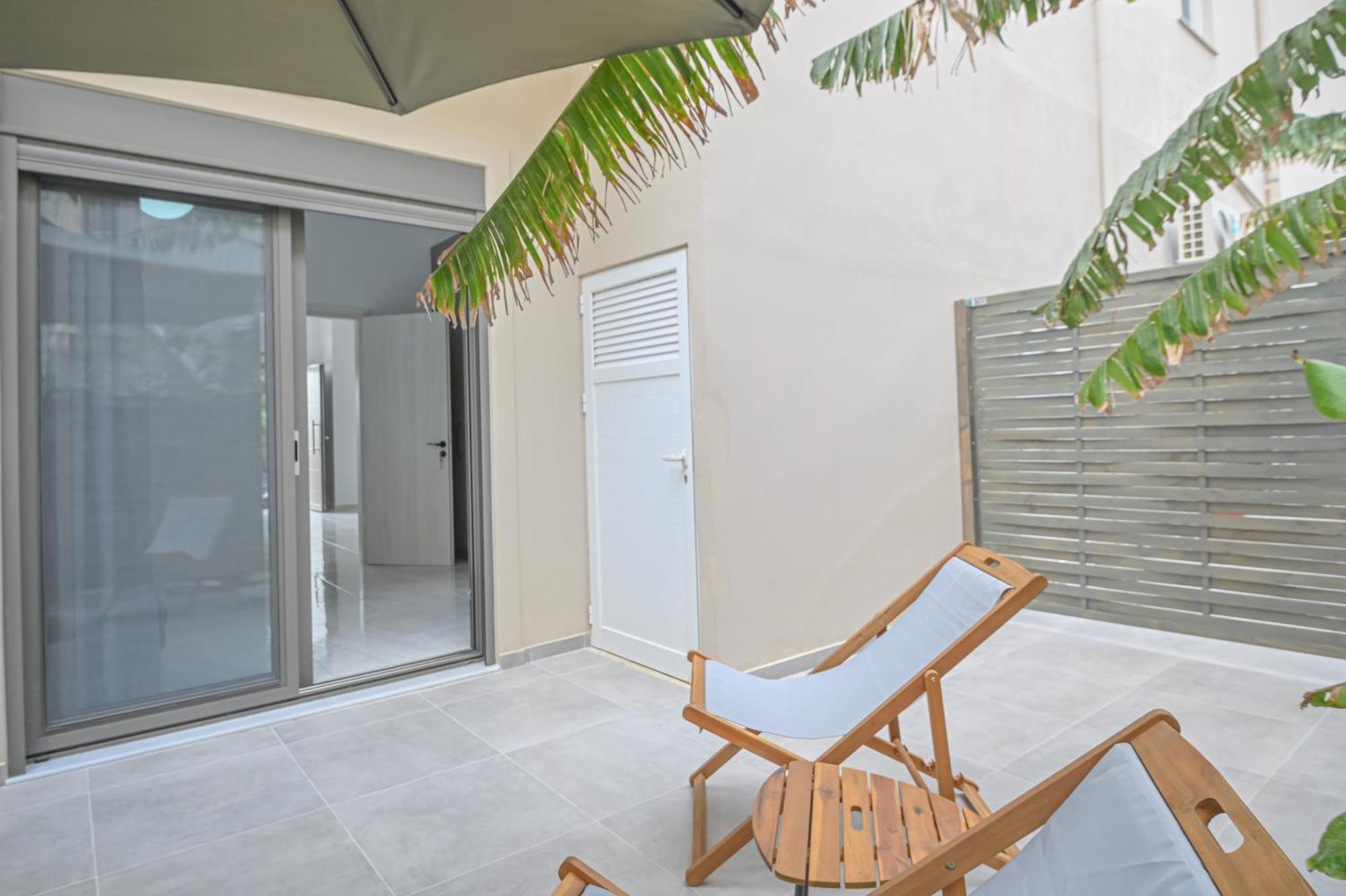 Moka Apartments Chrissi Akti Chania Quarto foto